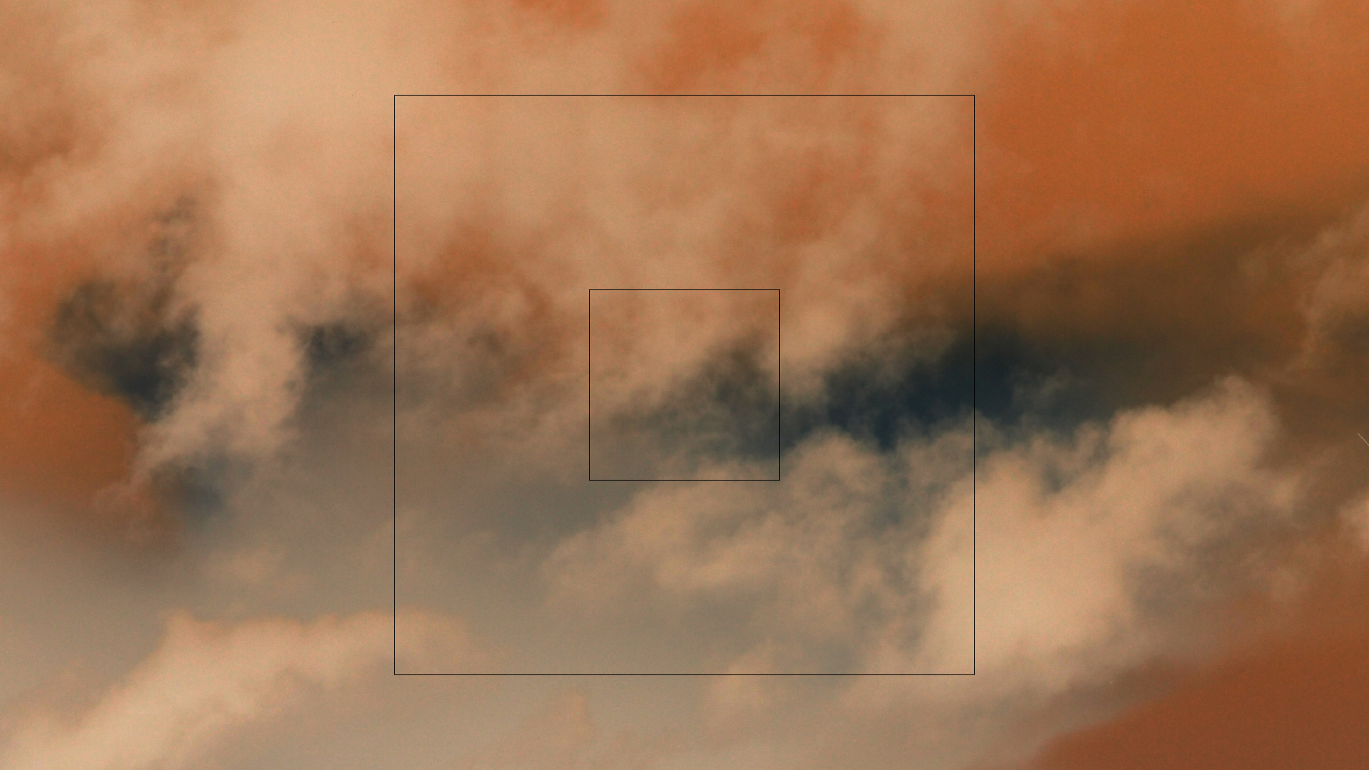 2022-09-18 Reflexe im Fenster und Wolken (Foto)