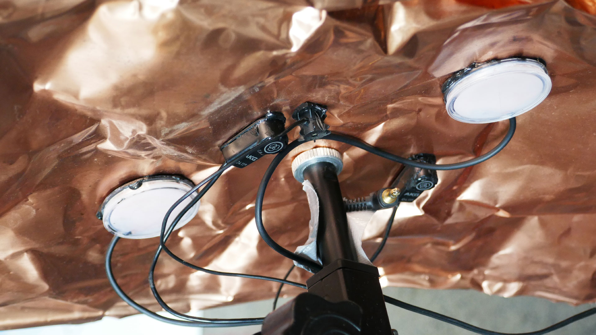 2025-07-21 Das kleine Regen Rhythmus Orchester Kupferblech (Vocoder Mix live, Set-Up)